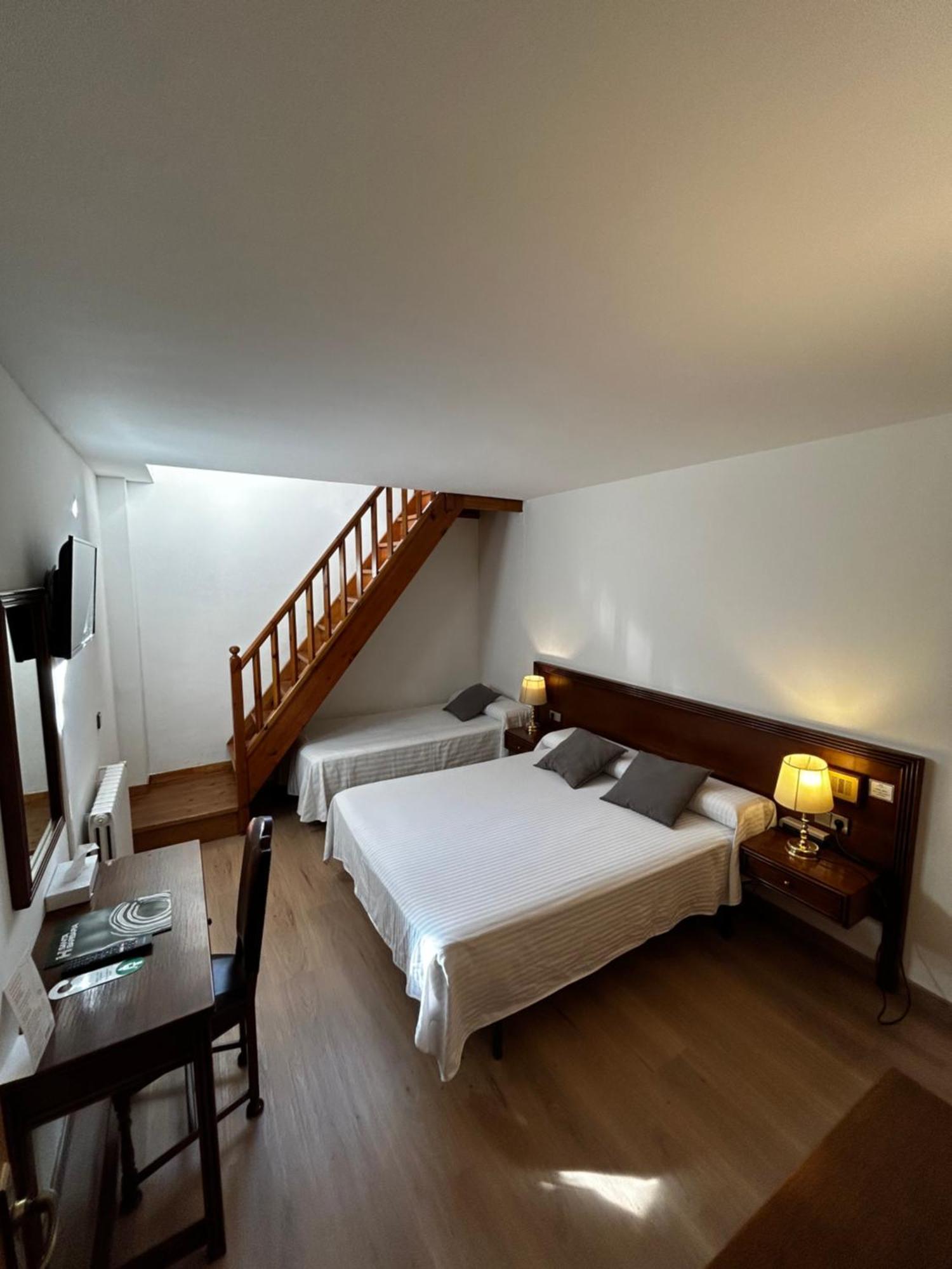 Hotel Santa Barbara De La Vall D'Ordino Εξωτερικό φωτογραφία