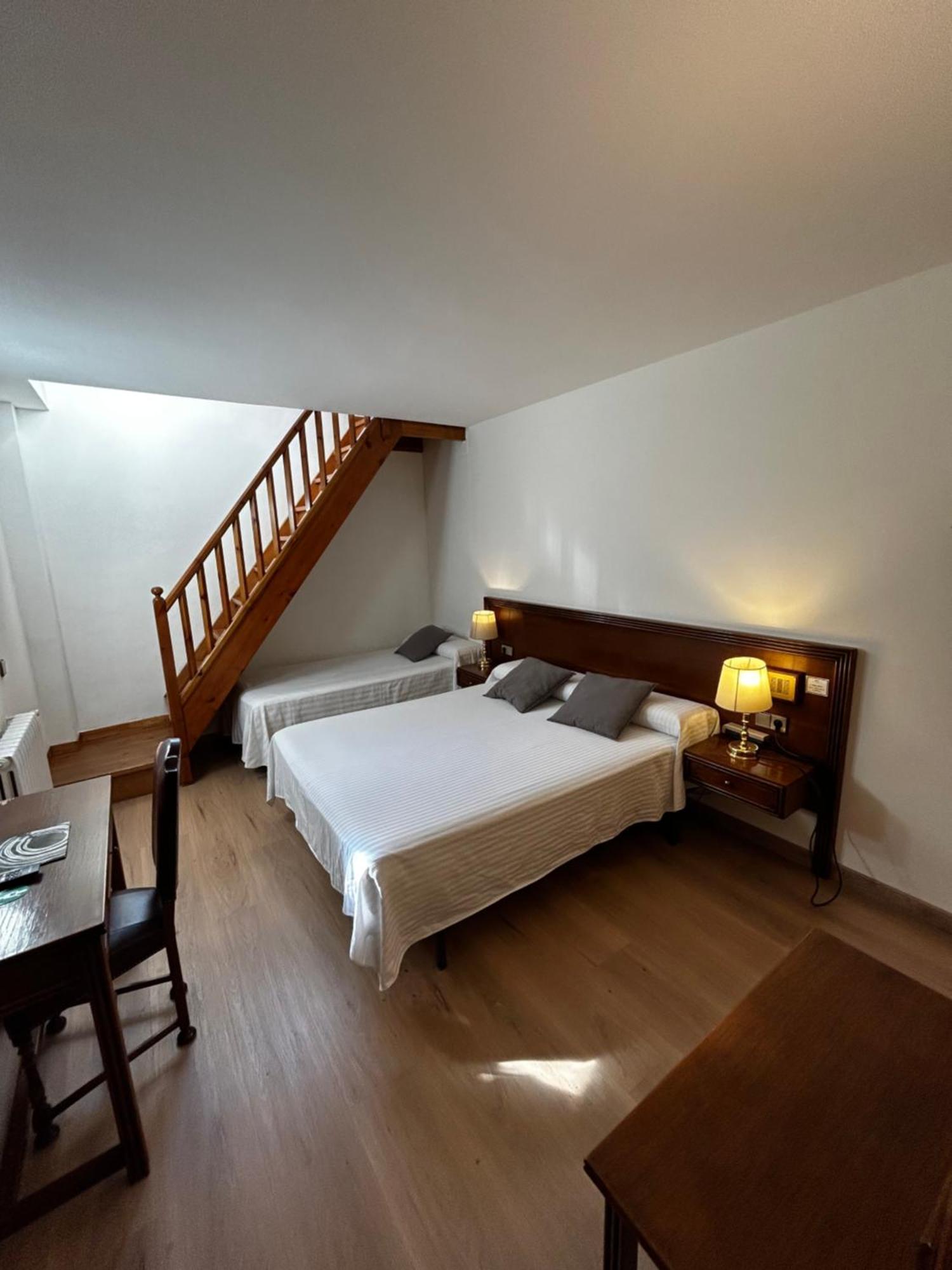 Hotel Santa Barbara De La Vall D'Ordino Εξωτερικό φωτογραφία