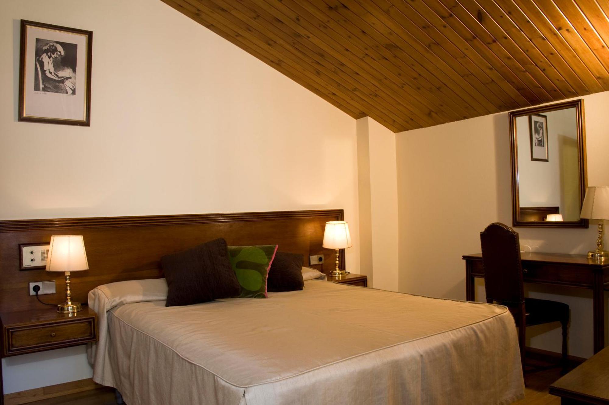 Hotel Santa Barbara De La Vall D'Ordino Δωμάτιο φωτογραφία