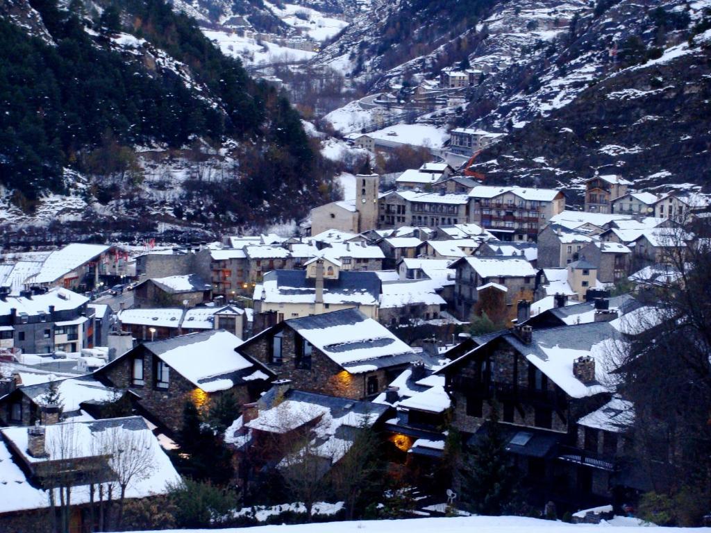 Hotel Santa Barbara De La Vall D'Ordino Εξωτερικό φωτογραφία