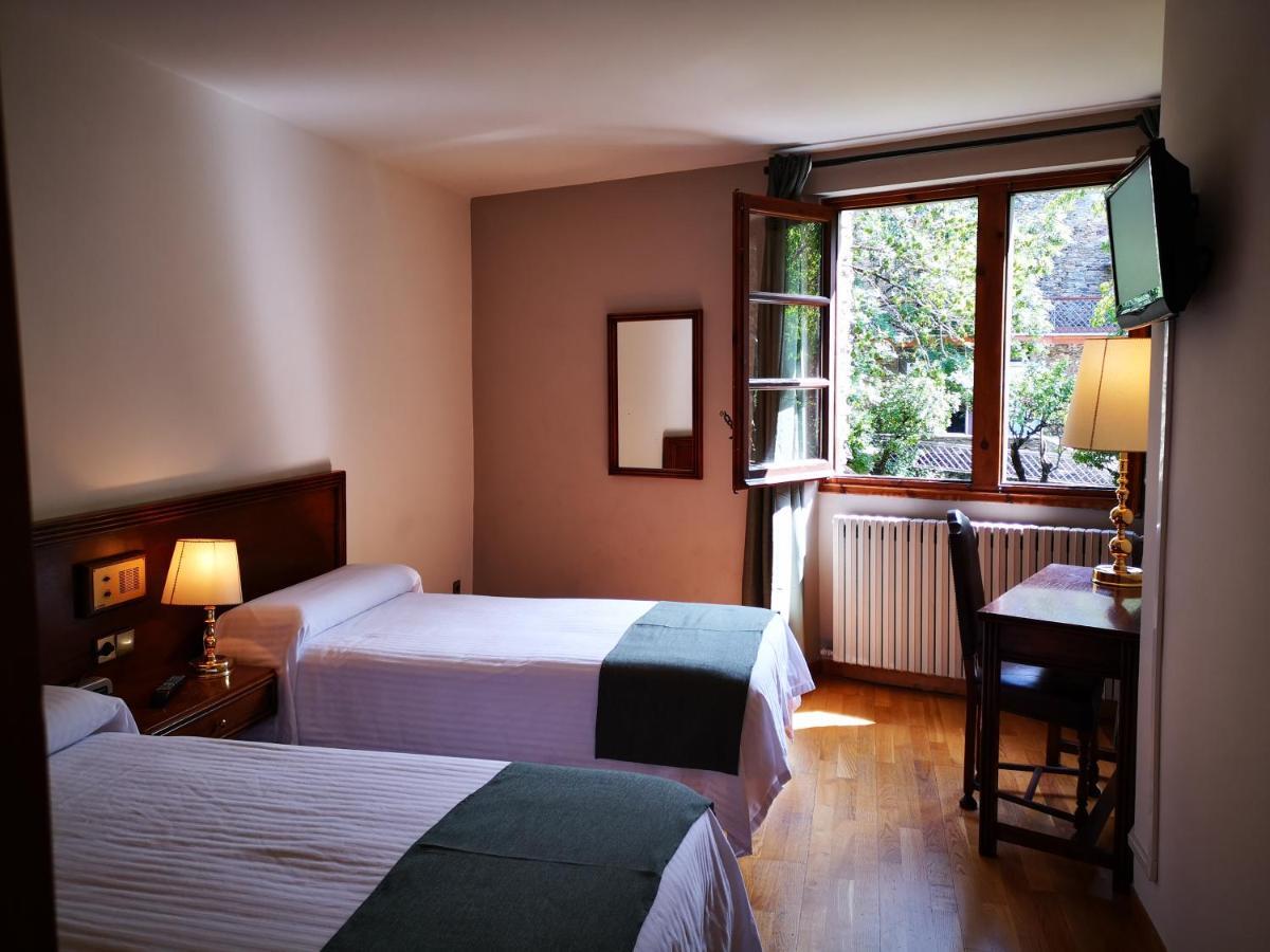 Hotel Santa Barbara De La Vall D'Ordino Εξωτερικό φωτογραφία